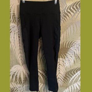 Fabletics Powerhold Black High waist crop leg legging - Ladies Size Sml